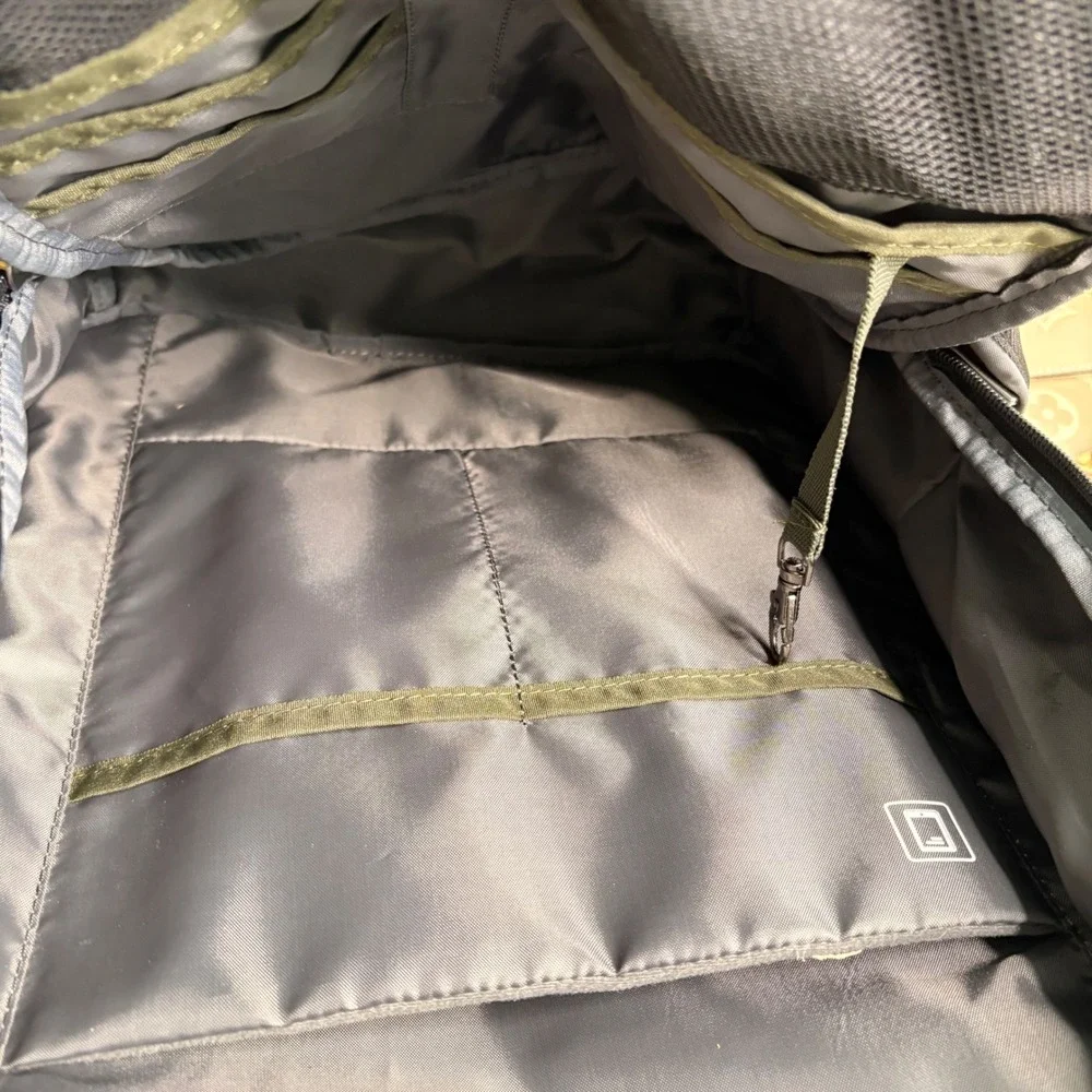 Samsonite Tectonic Crossfire Backpack Black Checkered Utility Bookbag Laptop Bag